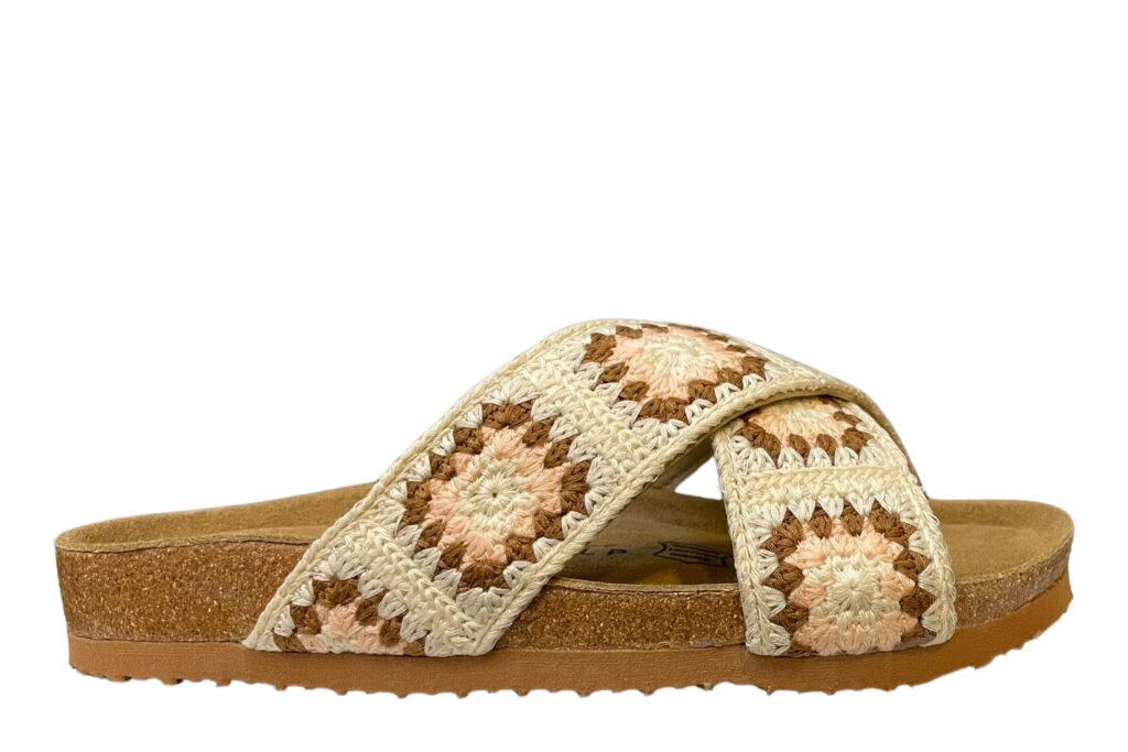 2120 86 Beige